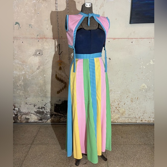 Dresses & Skirts - vintage 60’s plaid skirt with matching sleeveless jacket top size 11-12